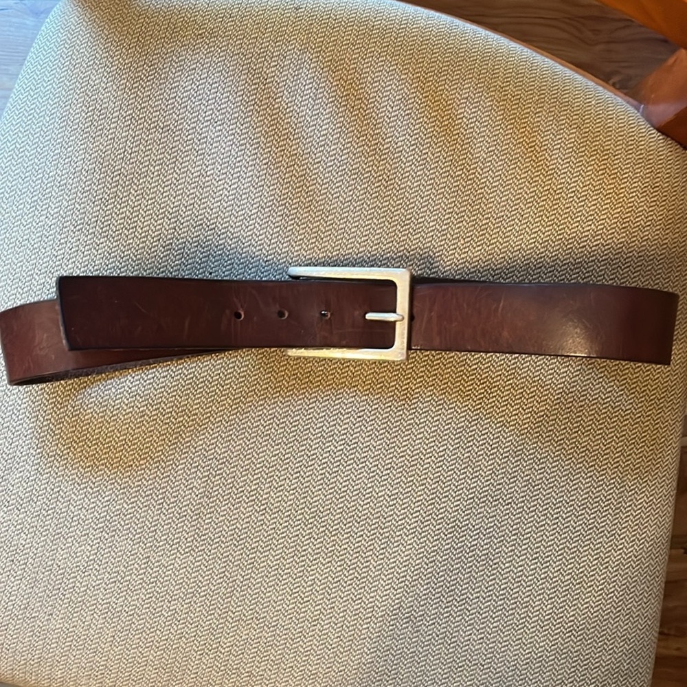 Vintage leather Banana Republic M 32 34 brown belt brass buckle no loop VGUC